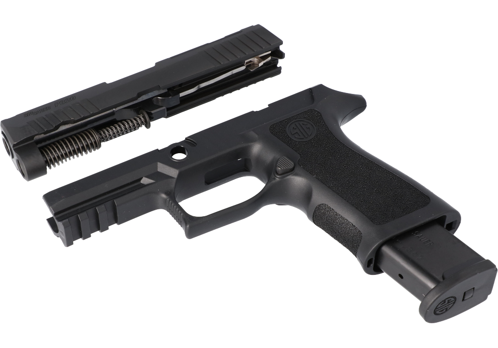 P320 XCARRY 40 S&amp;W 10RD MAG CAL-X KIT