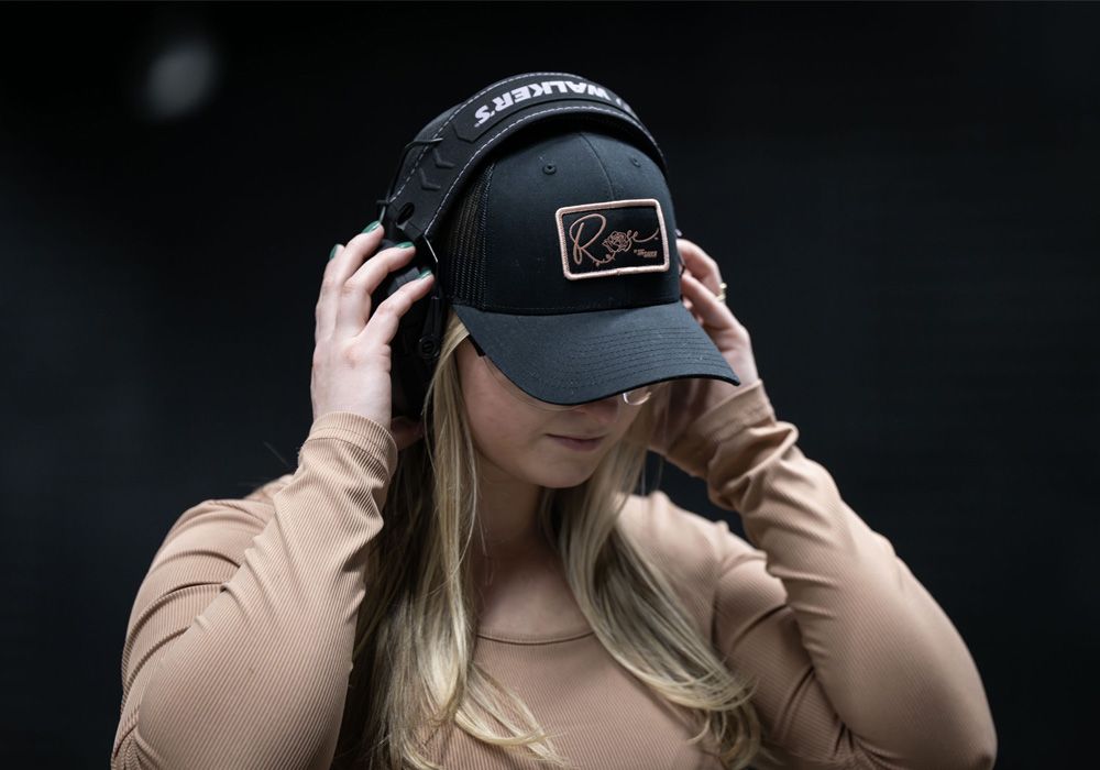 ⭐️ Rosé Snapback Trucker Hat ROSE SNAPBACK TRUCKER HAT BLACK main image 3