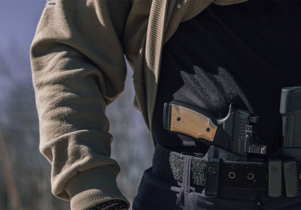 シグパリス M P365-XMACRO WEIGHTED BRASS PANEL GRIP MODULE - SHARPS BROS.
