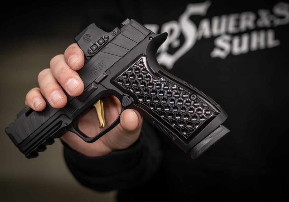 P365-AXG KRAKEN BLACK GRIP PANELS VYTAL MGF