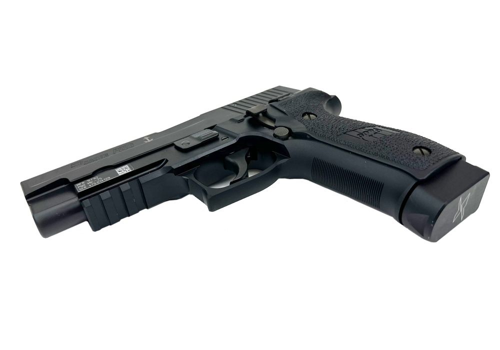 P226 9MM 20RD PREMIUM EXTENDED MAGAZINE-BLACK BASEPAD