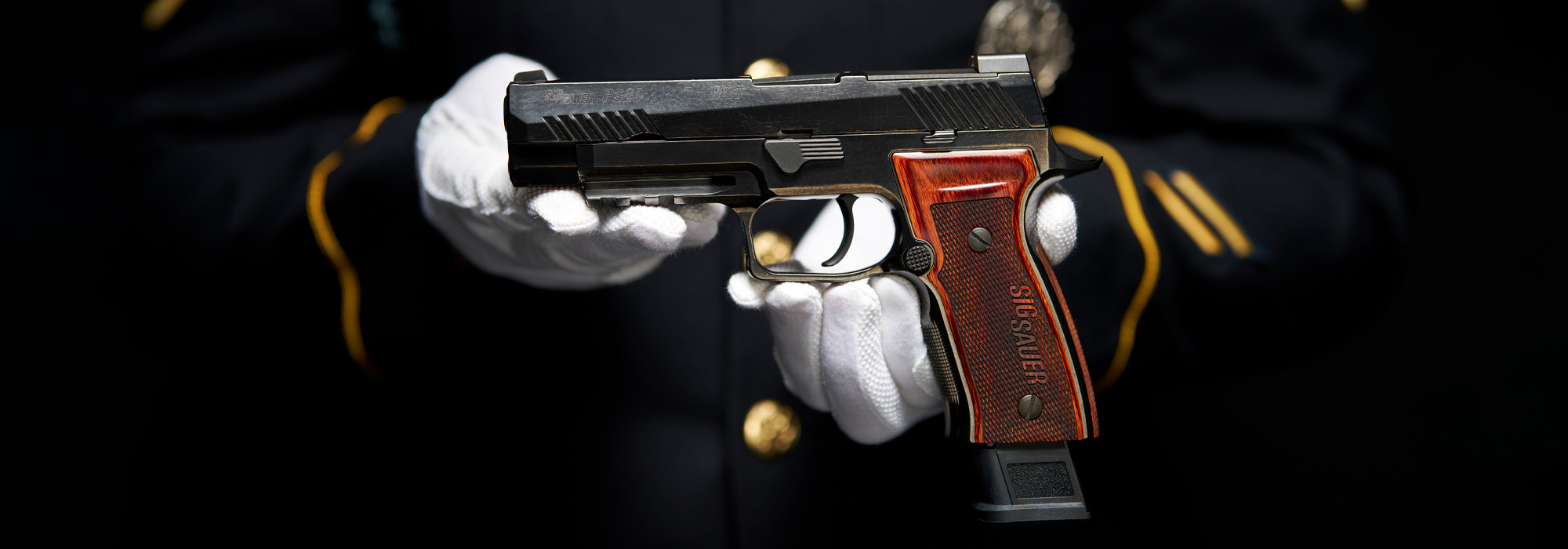 P320-M17 CEREMONIAL