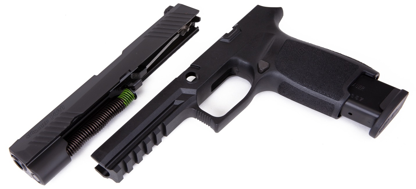 Image of P320 FULL-SIZE .40AUTO 10RD MAG CAL-X KIT